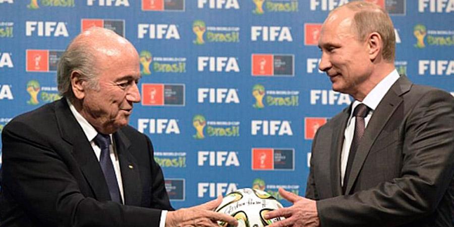 latercera's tweet photo. Menos hoteles y más campamentos: Los recortes de Rusia para la Copa del Mundo http://t.co/ThHEnca2EE http://t.co/XelBS40ItC