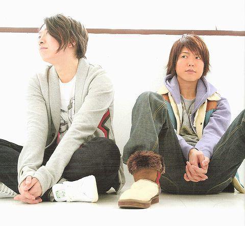 声優クラスタ必見 Twitterissa 神谷浩史は Dgs響 のイラスト をラジオで説明しようとした際 間違えて 立ちバック と言いかけ途中で気づき焦ってかなりの早口でごまかそうとし 小野大輔さんも必死でフォローした Dgsより Http T Co Cbyzsjqek8 Twitter