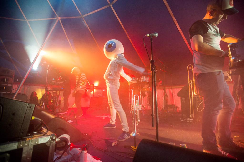 Valentia_Fest's tweet photo. A great review from @Festgigguide of our beautiful if wet little festival http://t.co/6hUEcbknVJ @KingKongComp YES! http://t.co/lJe0GmdUUP