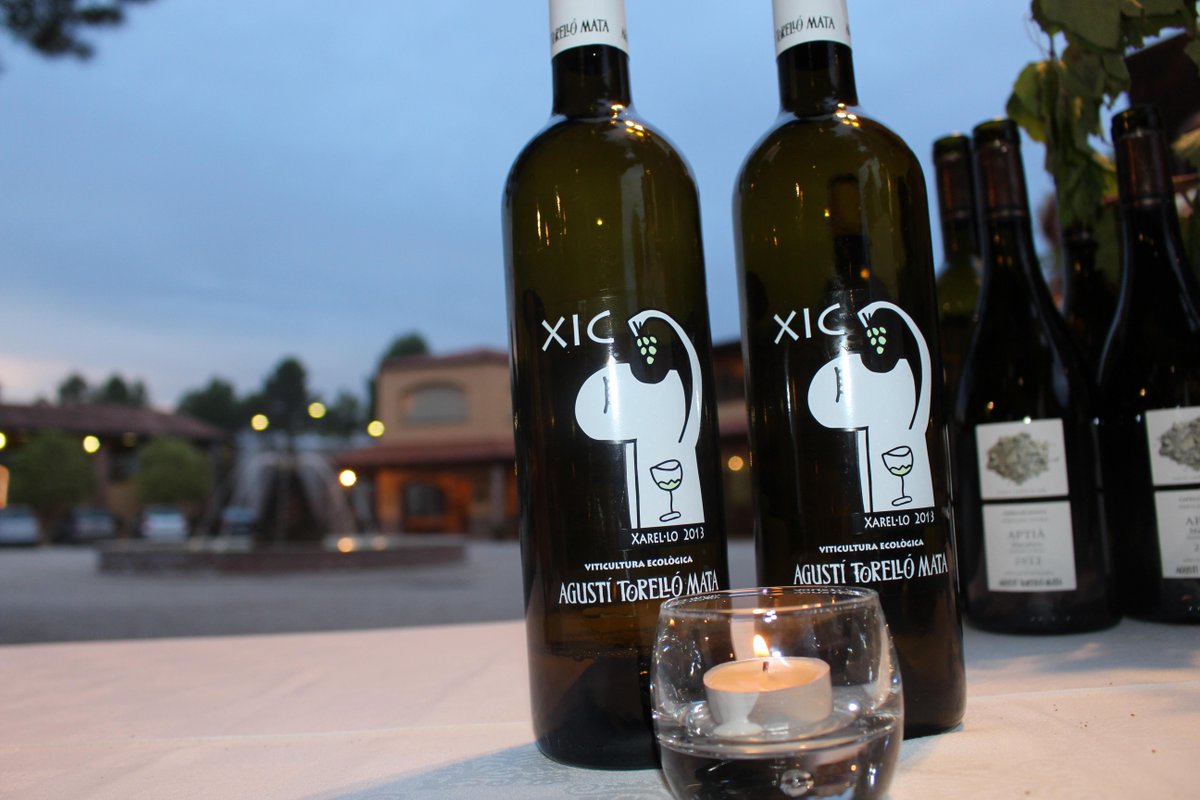 CellerKripta's tweet photo. #festa #cava #estiu #concert #jazz #maridatge  #gastronòmics #anxova #NASSARI #salmófumat #PrivilegeRoyal #18JL http://t.co/layJSPT8T9