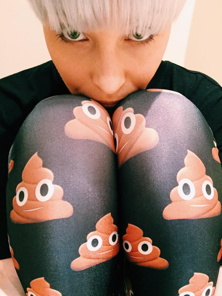 nussymusic's tweet photo. Off to chat with the lovely folk at @thehoist decked out in @POPRAGEOUS 💩💩 #thehoist #synfm #poprageous #pooppants http://t.co/Hz3LbxztHA