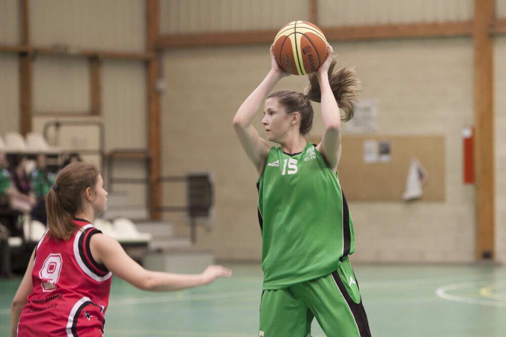 AboscosLF2's tweet image. @femeninoaragon incorpora a Elena Cobos,jugadora interior con un buen tiro de media distancia.Bienvenida al equipo!