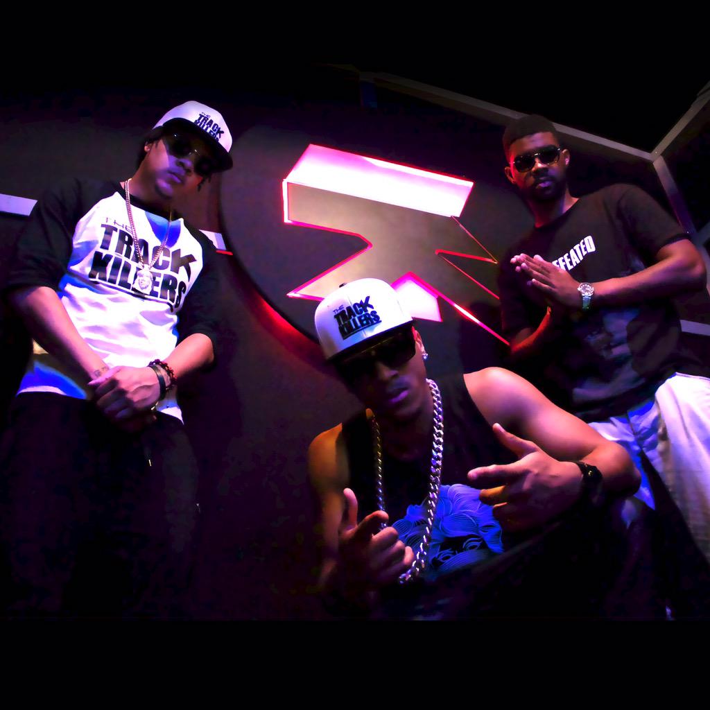 TrackKillersApp's tweet photo. #LIFTOFF2 "1st single" featuring @ScarletWar @IamJaySangz &amp; @ThisIsPrestige coming soon... http://t.co/wkokfAhcJn