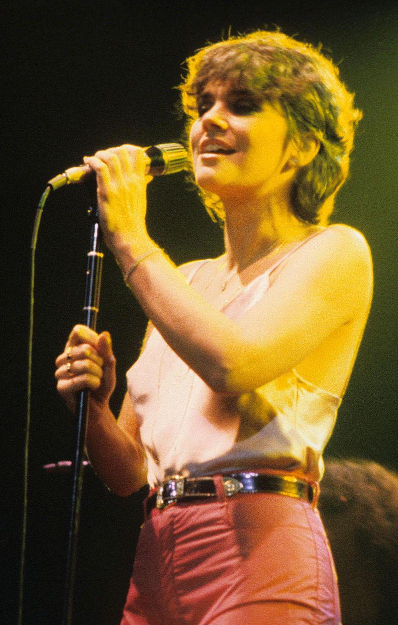 Happy 69th birthday Linda Ronstadt, outstanding multi-awarded singer-songwriter  \"Somewhere Out 