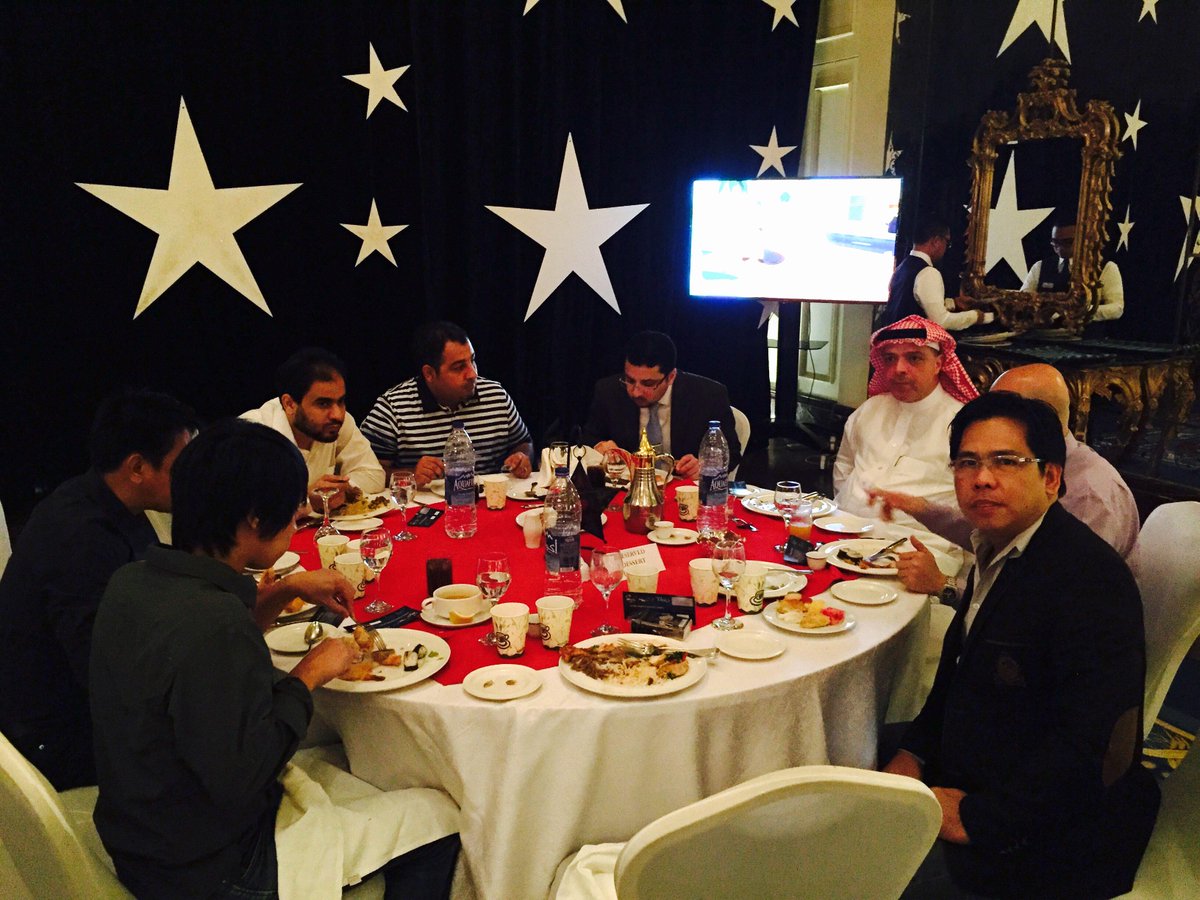 100sphs's tweet photo. بحضور المهندس محمد بابللي مدير الشركة نظمت ناشر الصحراء افطار الموظفين السنوي رديسون بلو. 
https://t.co/VYajogJm2h http://t.co/61Kl57wT3e