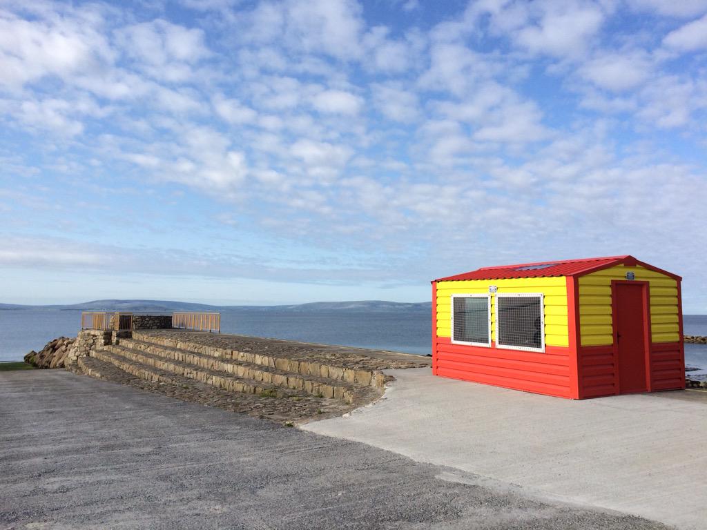 Who's for the beach? <a href="/ThisIsGalway/">This is Galway</a> <a href="/barrabest/">Barra Best</a> @deric_hartigan #LoveGalway