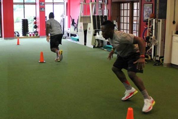 anabolicminds's tweet image. Building Brakes for More Speed:  By Ken Vick… anabolicminds.com/articles/build… #Training #agailitytraining #directionchanges