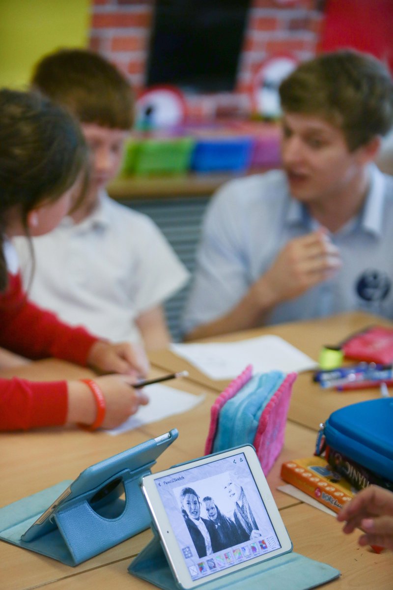 Looking forward to working with <a href="/BarnsleyYMCA/">Barnsley YMCA</a> working with pupils on <a href="/Minecraft/">Minecraft</a> to discover the NC! #barnsley