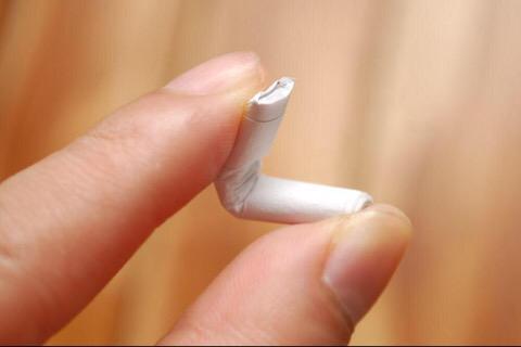 Caijei's tweet photo. #TodaysKidsWillNeverKnow you can turn a nigga to fetty wap in 3 seconds with this http://t.co/FZYOh80AA9