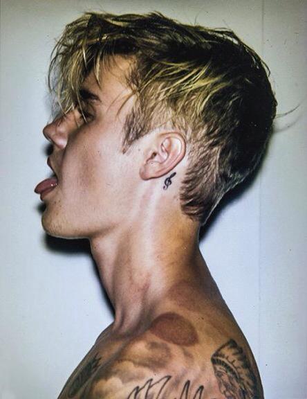 lmaoHFsucks's tweet photo. Holy shit 👅💦 http://t.co/vKaVLXCK87