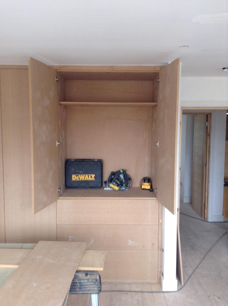 Lewie13289's tweet photo. Custom wardrobes at affordable prices http://t.co/BtUlpmNY2T