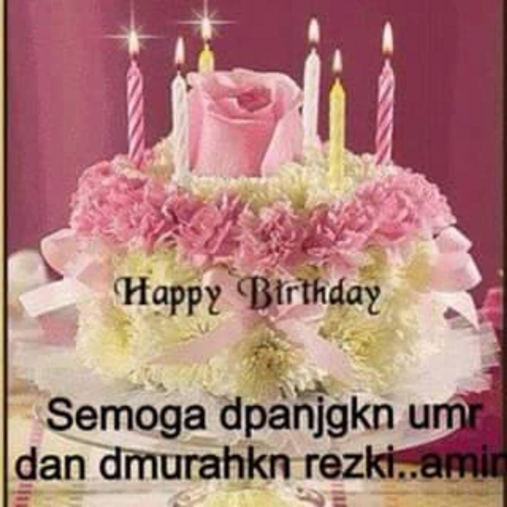 \" Happy Birthday Semoga Pjg Umur, sehat selalu dan bahagia Aamiinn Ayu Ting Ting  