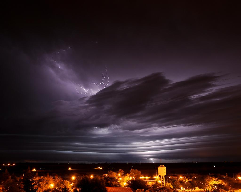 mysmartnest's tweet image. An interesting take on the next chapter for Multifamily.  The perfect storm?  ow.ly/PDF9A