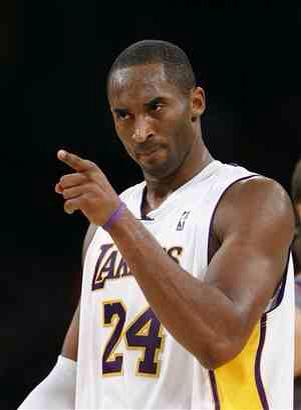 SportsBattles94's tweet photo. Better Season
RT: '95-'96 Michael Jordan
FAV: '07-'08 Kobe Bryant http://t.co/sJm1Tf8m6g