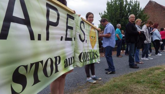 CourrierPicard's tweet photo. HAUTE-SOMME L’extension de la décharge de #Lihons actée, les associations dépitées
http://t.co/lUAoNplyOl http://t.co/bzorFqn2Yp