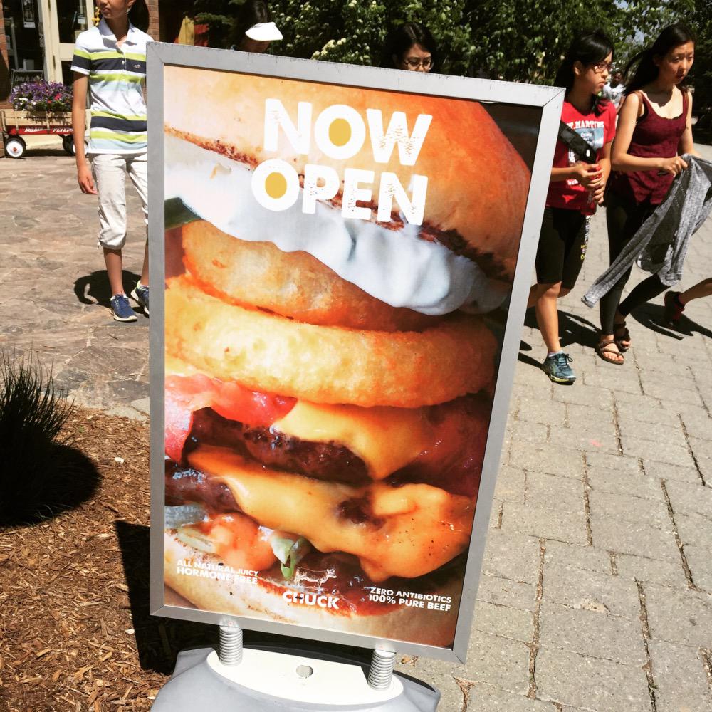 ChuckBurgr's tweet image. In case you missed the grand opening! #bluemountain #burgers #local #natural #beef