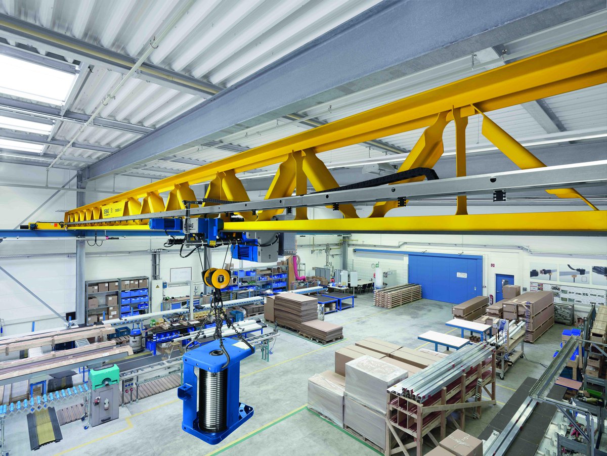 FHIntralogistic's tweet photo. The start of a #revolution in #crane #engineering
http://t.co/HEafuir8Z6 
@demagcranes #Vtypecrane 
@TerexCorp http://t.co/LRASpXtWKW