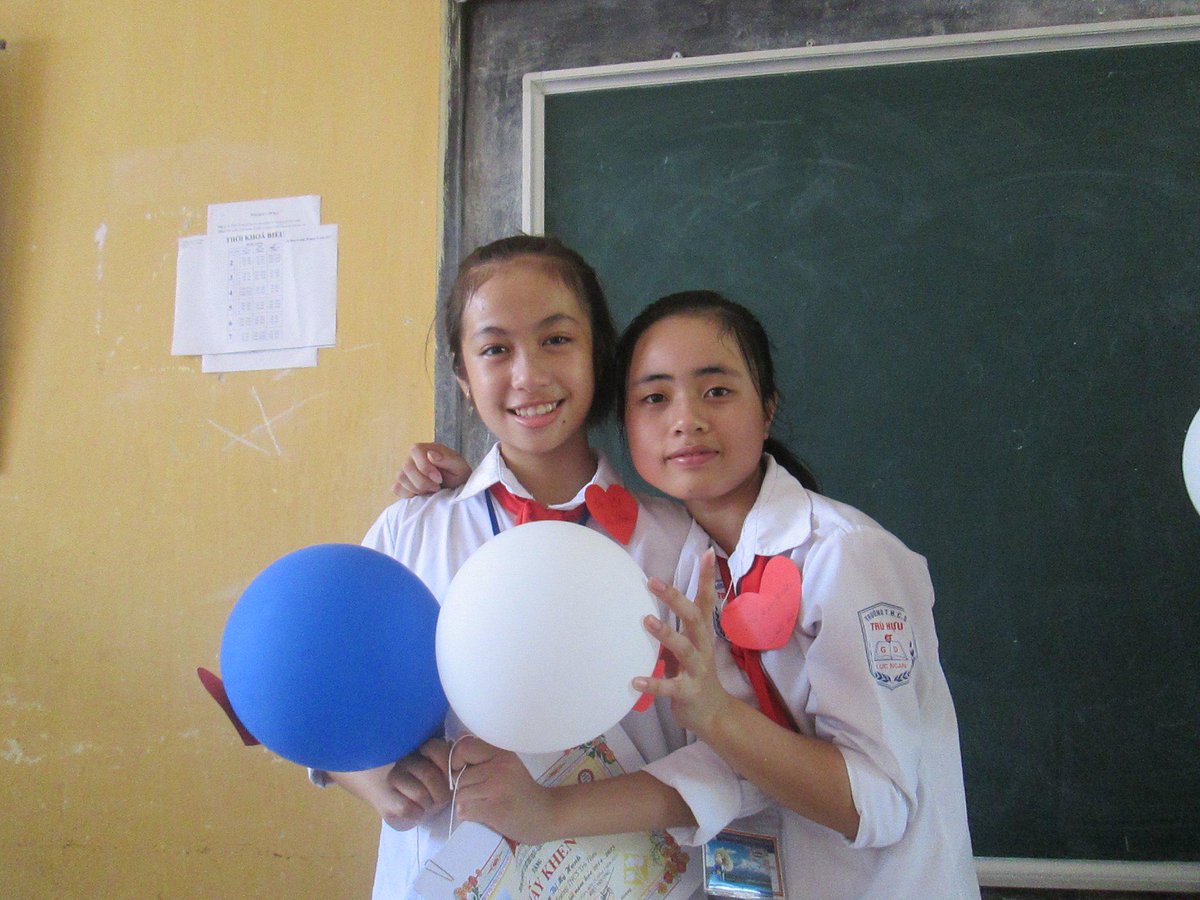 MyHanh462000's tweet photo. I hope our friendship forever http://t.co/oZch6Yo6zM