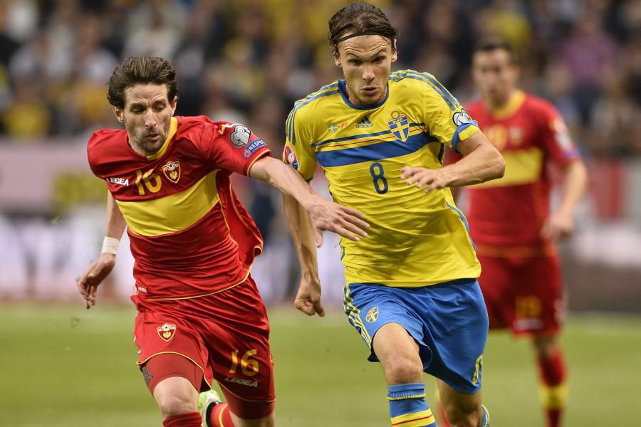 welt's tweet photo. Transfer: HSV einig mit Mittelfeld-Stratege Albin Ekdal http://t.co/p2X1rVIlce http://t.co/x1Gs9EzdR8