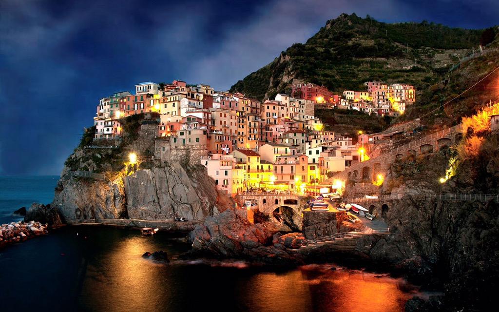 places_of_earth's tweet photo. Portofino, Italy 😍✈️ http://t.co/vm2TdoFaqq