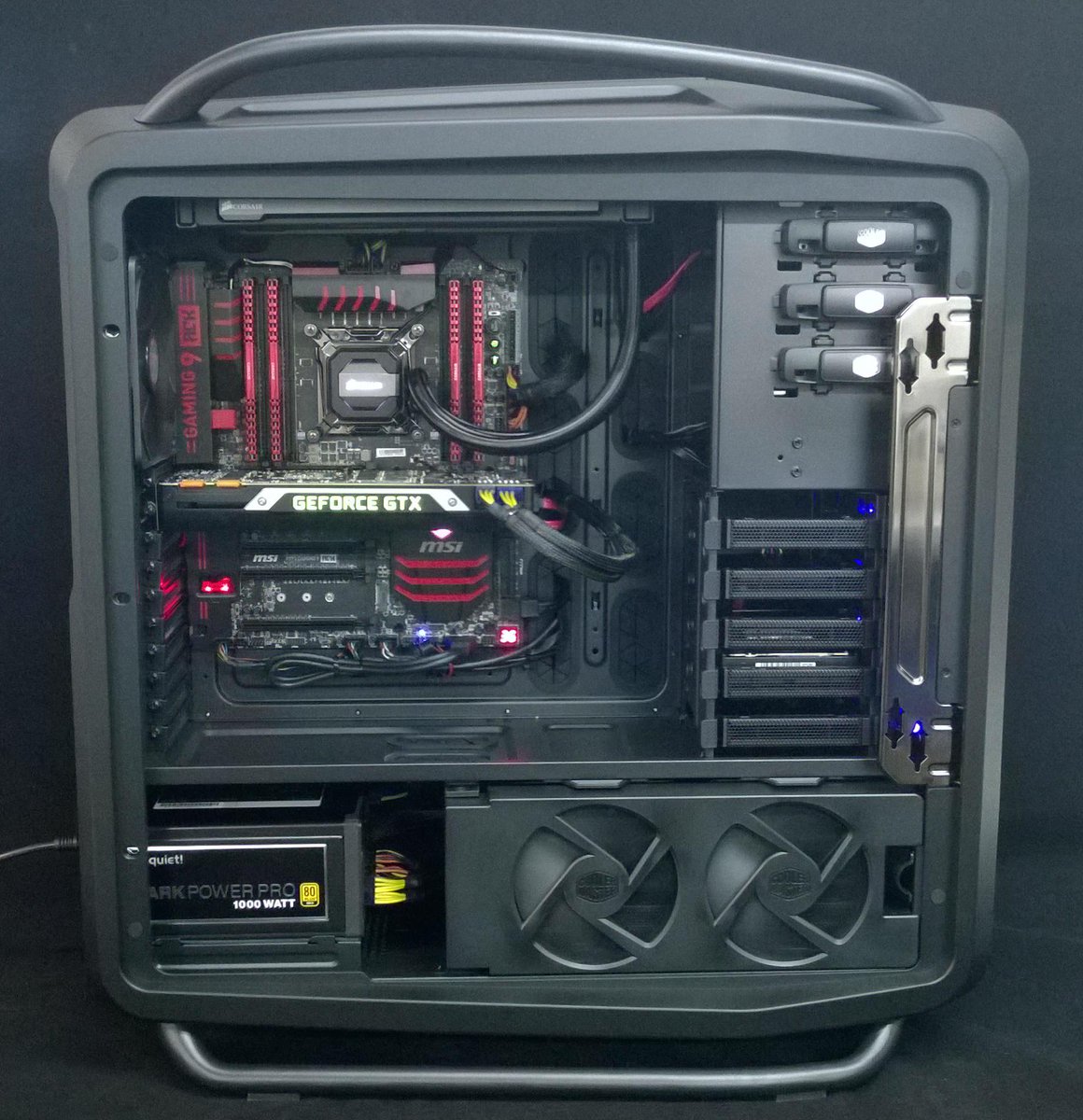 Prodimex_SA's tweet photo. Voila de quoi se divertir ! 
@PgunMan @coolermasterfr @msifrance @Corsair @NVIDIAFrance http://t.co/YgsZq0Uzgp