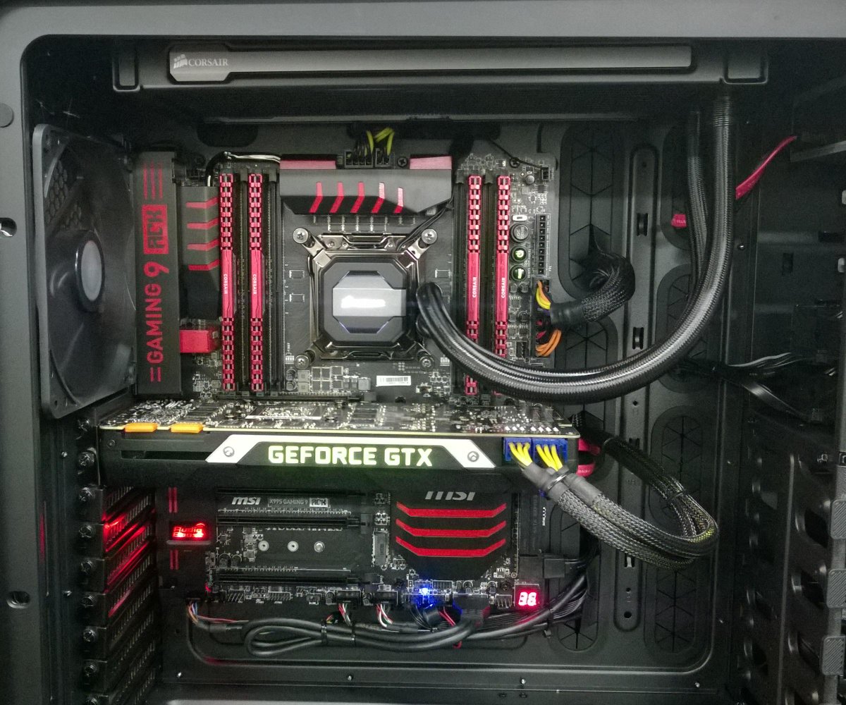 Prodimex_SA's tweet photo. Voila de quoi se divertir ! 
@PgunMan @coolermasterfr @msifrance @Corsair @NVIDIAFrance http://t.co/YgsZq0Uzgp