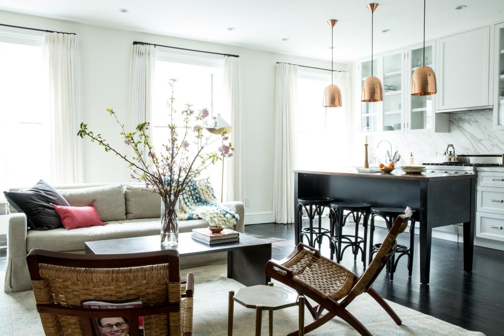 1stDibs's tweet photo. “I have art and design in my DNA.” Meet designer Katie Martinez: http://t.co/8F0PFocS1J http://t.co/vn98prndO4