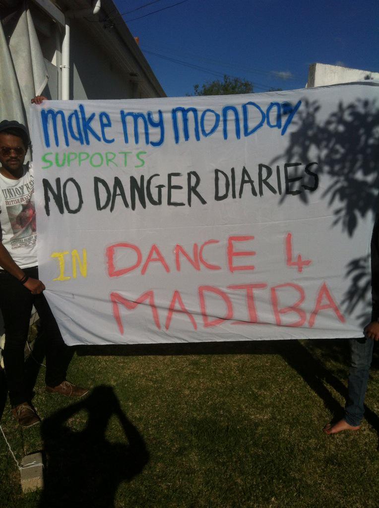makemymondayCT's tweet photo. @NoDangerDiaries ready to #MadibaJive http://t.co/siAjGqLaa8