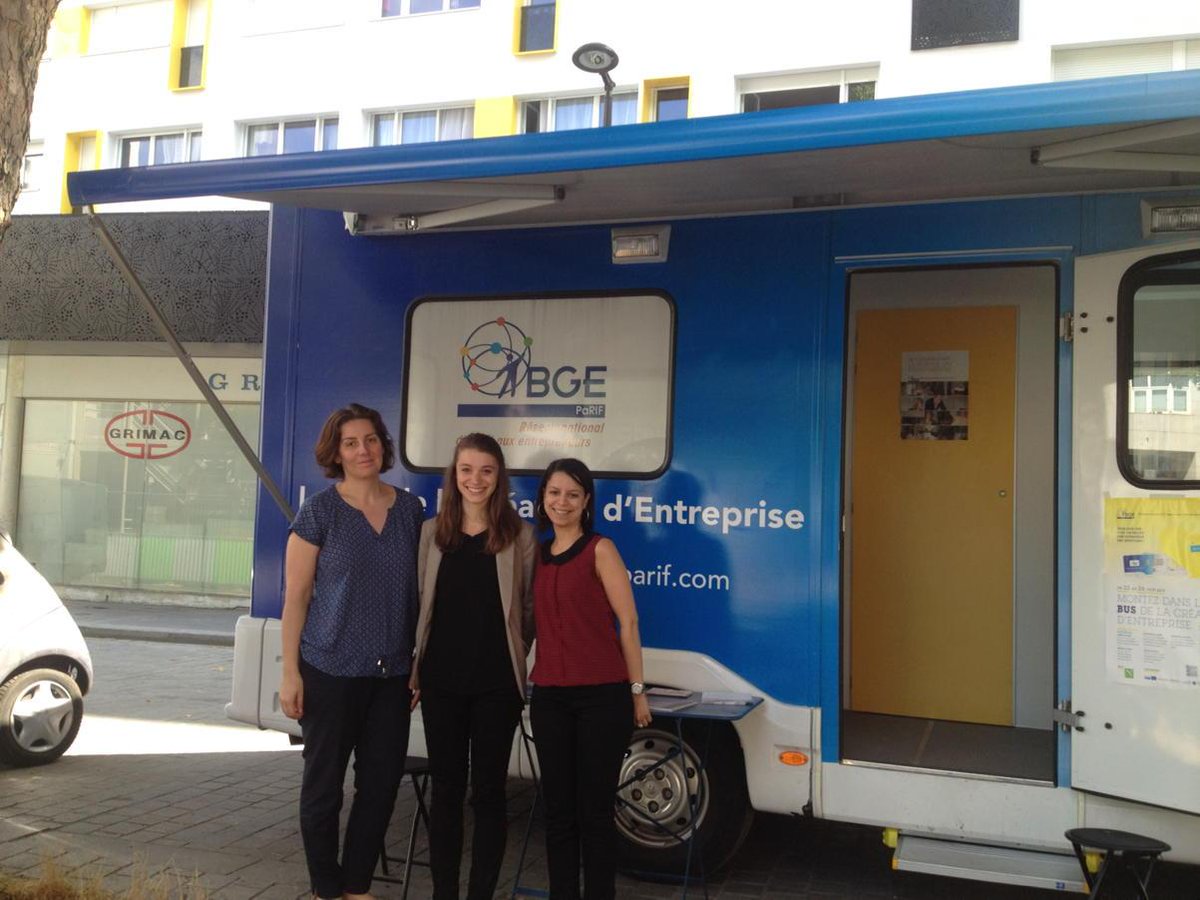 GroupementJCP's tweet photo. Bus de Création d'Entreprise le 15/7 rue des Amandiers Ibtissem, Pia, Khadija @BGEPaRIF @GroupementJCP Adieorg http://t.co/JUzu3znk9J