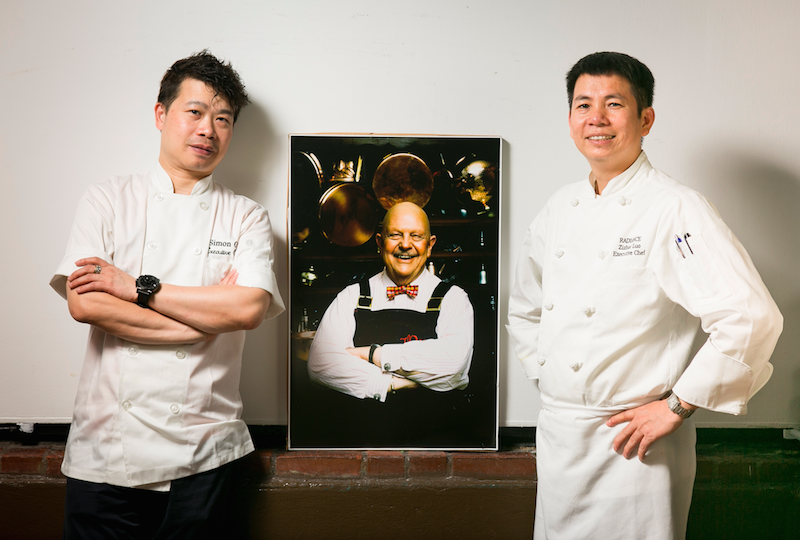 NTDCulinary's tweet photo. #TBT to executive chef of Radiance Zizhao Luo and chef Simon Qu at the James Beard House. http://t.co/ijVY2S9jU5