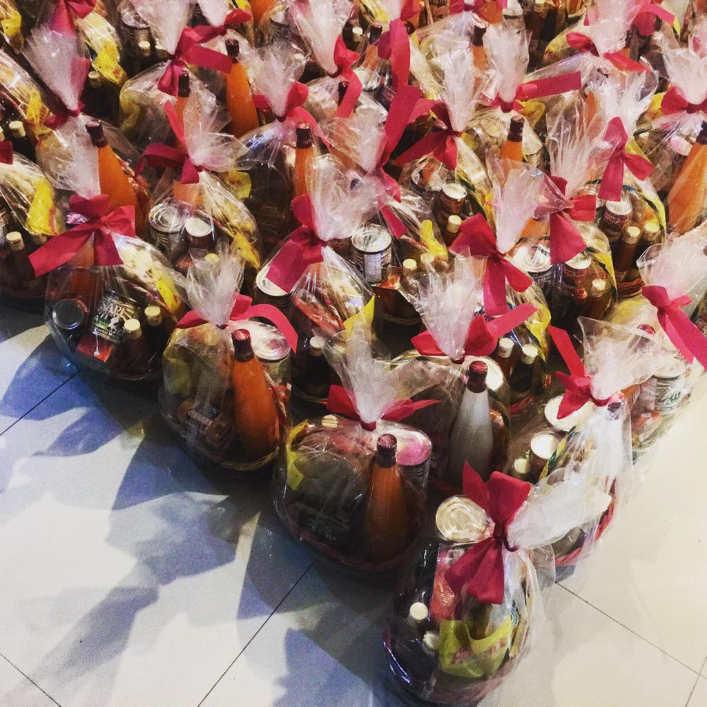 Mhn doanya mlm ini 118 parcel akan dibagikn dlm #parcelonthestreet di seputar Jogja, terimakasih utk yg menyumbang :)