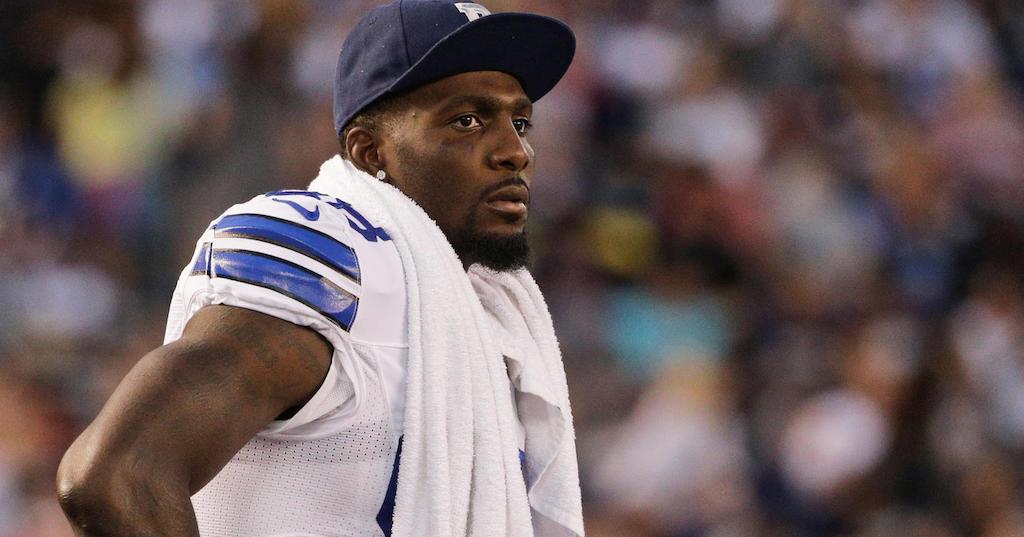 dallascowboys's tweet photo. July 15 is here. The Cowboys &amp; Dez Bryant have until 3 p.m. to strike a deal.

MORE: http://t.co/o00h3mgMtE http://t.co/pYfaCmD2Qf