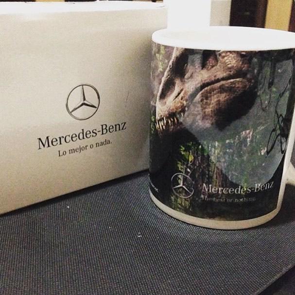 WaitingforJP4's tweet photo. “@JurassicJune: Gotta figure out how to get one of these #mercadesbenz #jurassicworld mugs! http://t.co/ZCocnQkjV0 http://t.co/vTPYE0bxkO”