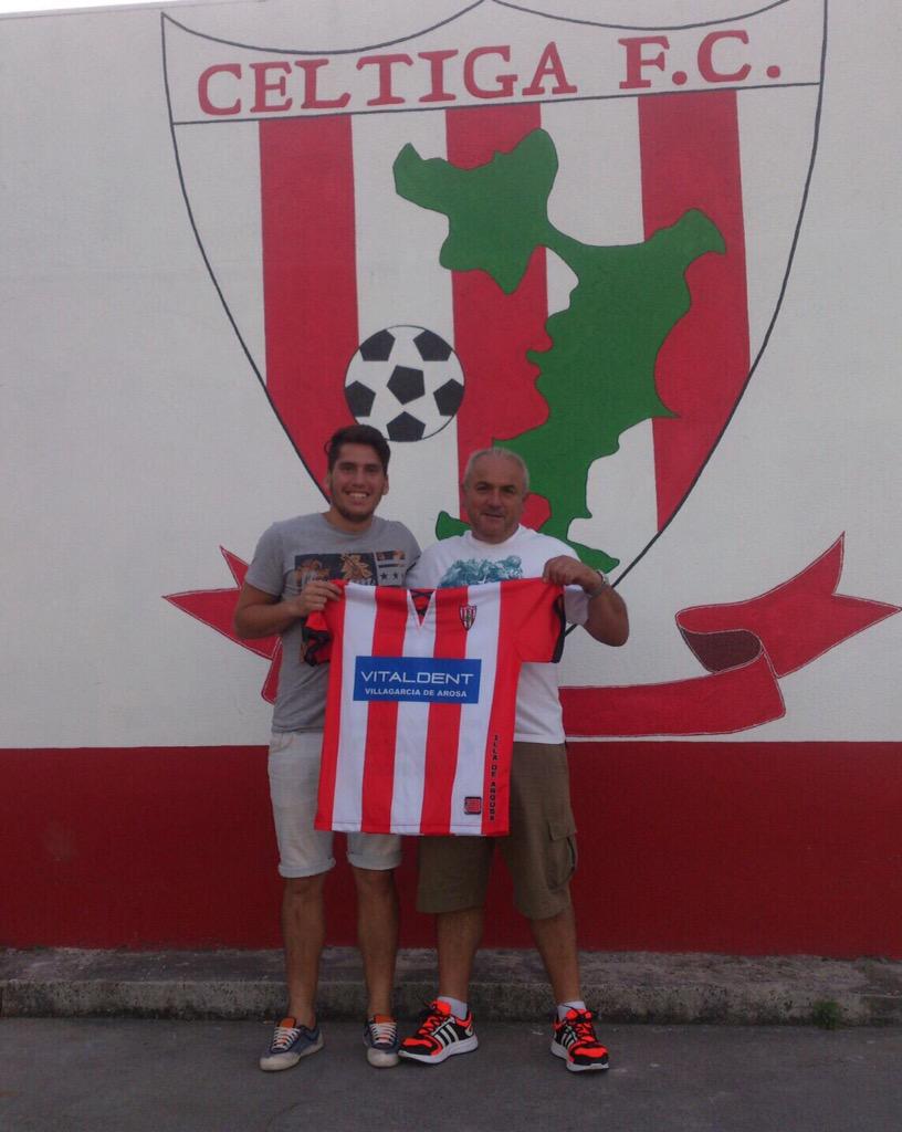 Emilio (21), xogador polivalente que pode xogar central ou na media. Ex do Pontevedra e do Xuv. Sanxenxo