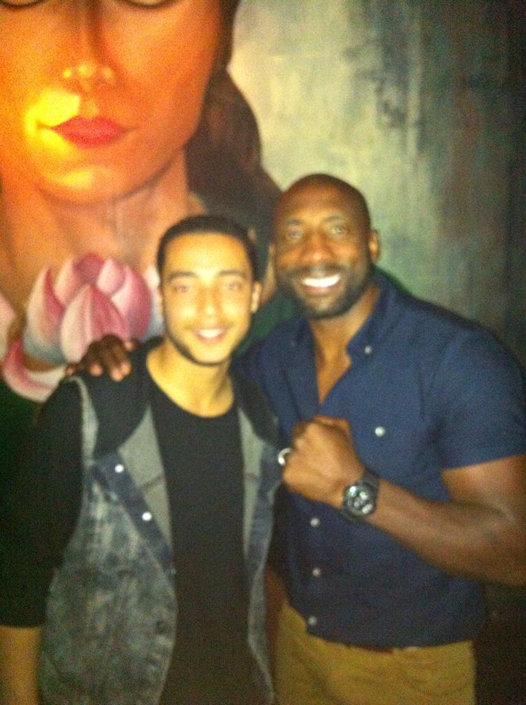 Pleasure meeting this boxing legend yesterday! Cheers <a href="/SkyJohnnyNelson/">Johnny</a>