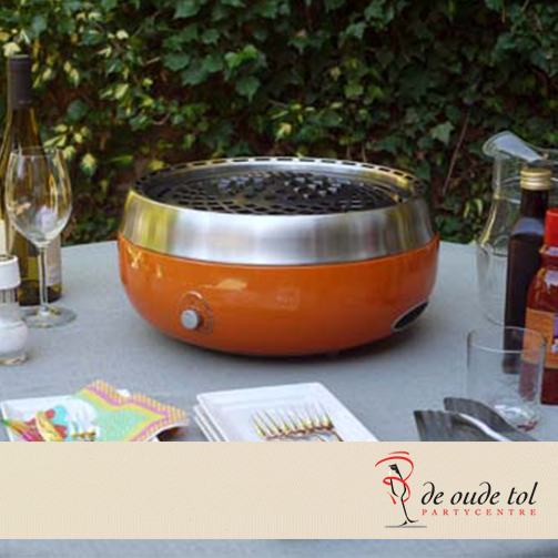 Houtskoolgrillen met de #Homping #Grill. Zo kunt u gezellig samen grillen met echt houtskool! ow.ly/PzN0f