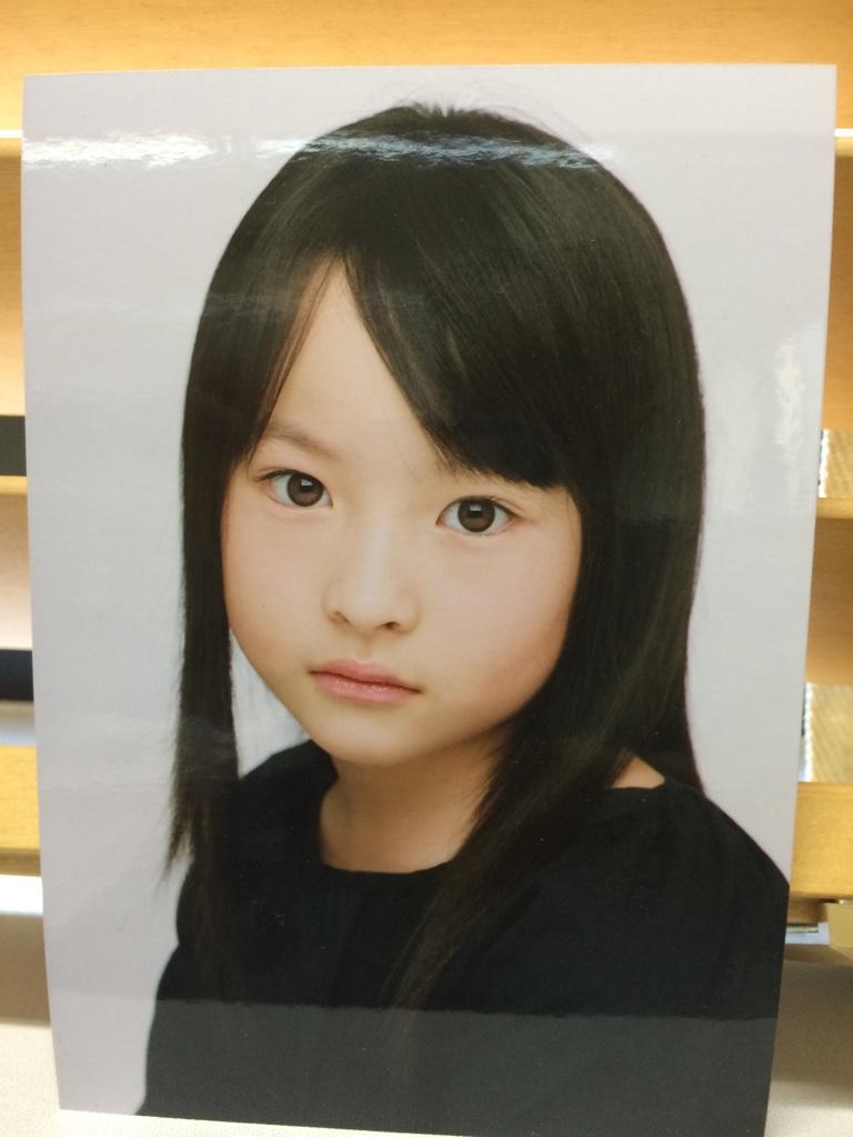 脱無職 しょうた 松野莉奈様お誕生日おめでとうございます 貴女は美しい そして無邪気な可愛い心をお持ちです 年齢を重ねるごとにまさに見た目は大人中身は子供です これからのご活躍も楽しみにしております 松野莉奈生誕祭 Http T