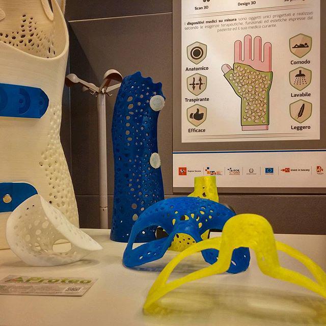 toscanalab's tweet photo. Altra chicca da #Smau e #ToscanaTechnologica15: @Proteomed la stampa 3D al servizio della … http://t.co/G0BdXzskIF http://t.co/JMOaH4ipeM