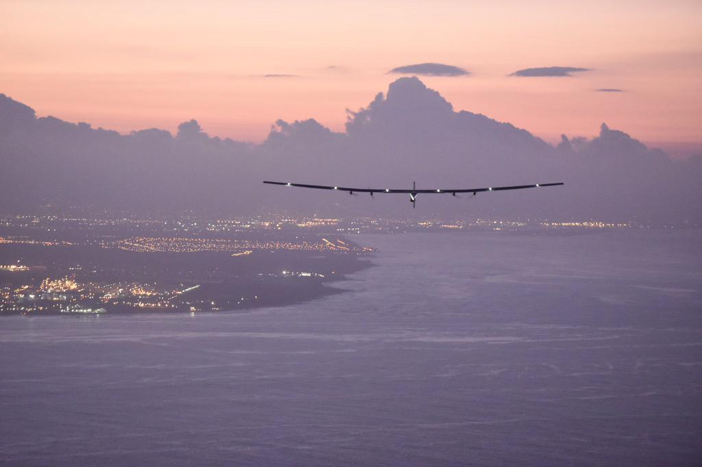 andreborschberg's tweet image. During 5 days and 5 nights, I relied on the power of the sun, without any technical problem. It was extraordinary!