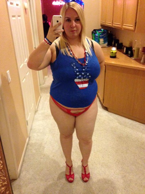 Gotta be patriotic with my wardrobe this weekend. This still seems like too much clothing. http://t.<a href="/tag/blonde"class="tags"><span>#blonde</span></a><a href="/tag/assworship"class="tags"><span>#assworship</span></a><a href="/tag/ass"class="tags"><span>#ass</span></a><a href="/tag/bbw"class="tags"><span>#bbw</span></a><a href="/tag/bigboobs"class="tags"><span>#bigboobs</span></a><a href="/tag/plumper"class="tags"><span>#plumper</span></a>