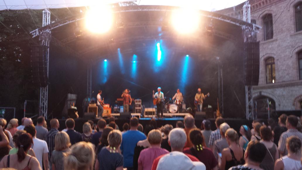 Kling klang.... geht immer noch. #Keimzeit <a href="/FestungMark/">FESTUNG MARK</a> <a href="/Ottostadt/">Ottostadt Magdeburg</a> #Magdeburg