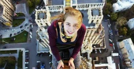 lamAIexx's tweet image. 10 Selfies Taken Moments Before Death bit.ly/1dnb0Sx