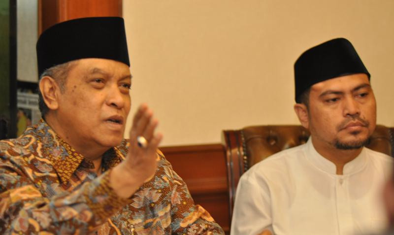 okezonenews's tweet photo. Ketum PBNU: Islam Nusantara Bukan Agama Baru http://t.co/HTpXKy7Moy http://t.co/xiXLW0vpAu