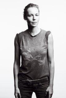 Happy Birthday to Connie Nielsen (50) 