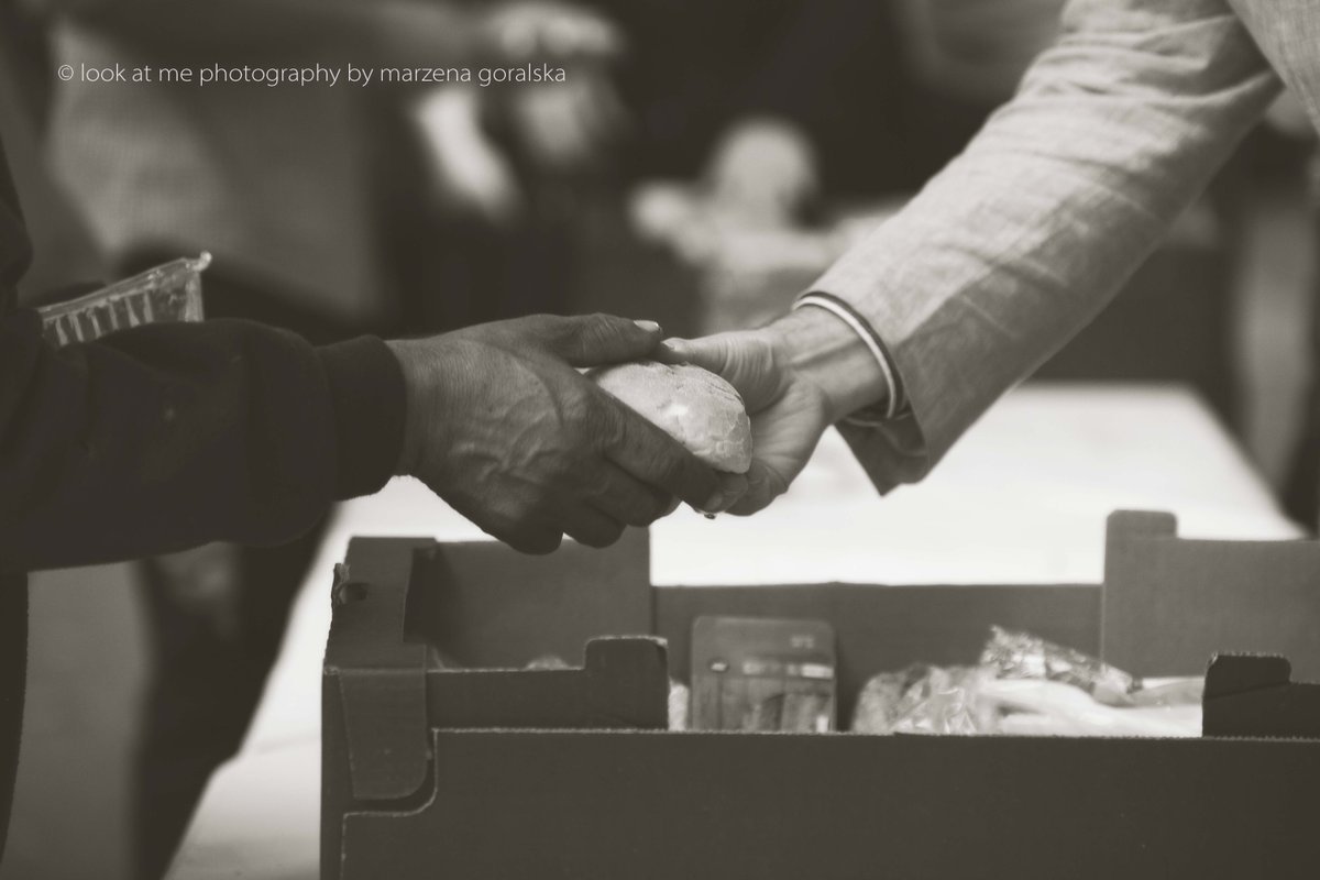 Feed The Homeless tweet media