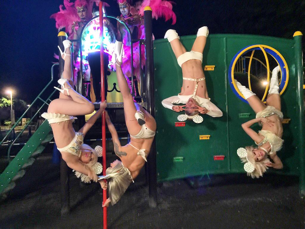 poledancer_oip's tweet photo. IG&amp;KUMI&amp;momoMc&amp;Lilika 
#SELFIE_ONNA_Now  #MAX MV
#KUCHIBILL #ポールダンサー #PoleDance #ageha_tokyo   #agePa http://t.co/NEOmVJCKiW