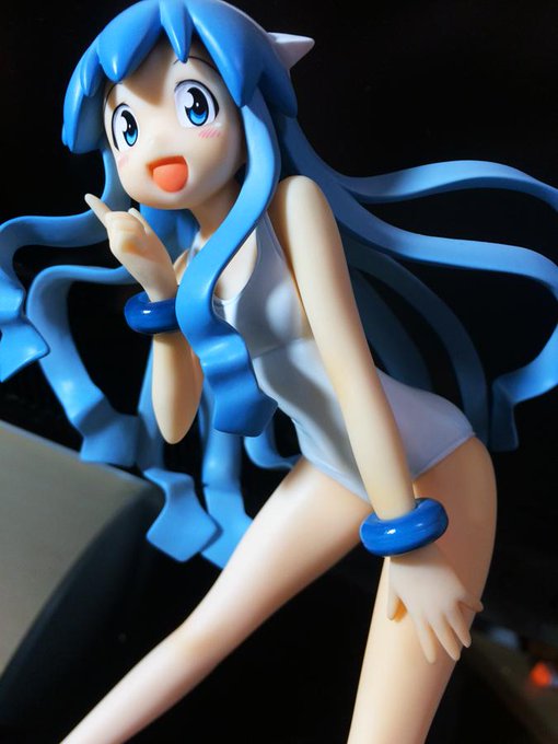 イカ娘のフィギュアもう一個くらい買っとこうかなあ 