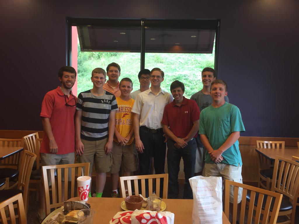 WVTARS's tweet image. WV teenage republicans in action! Meeting to organize a #federation