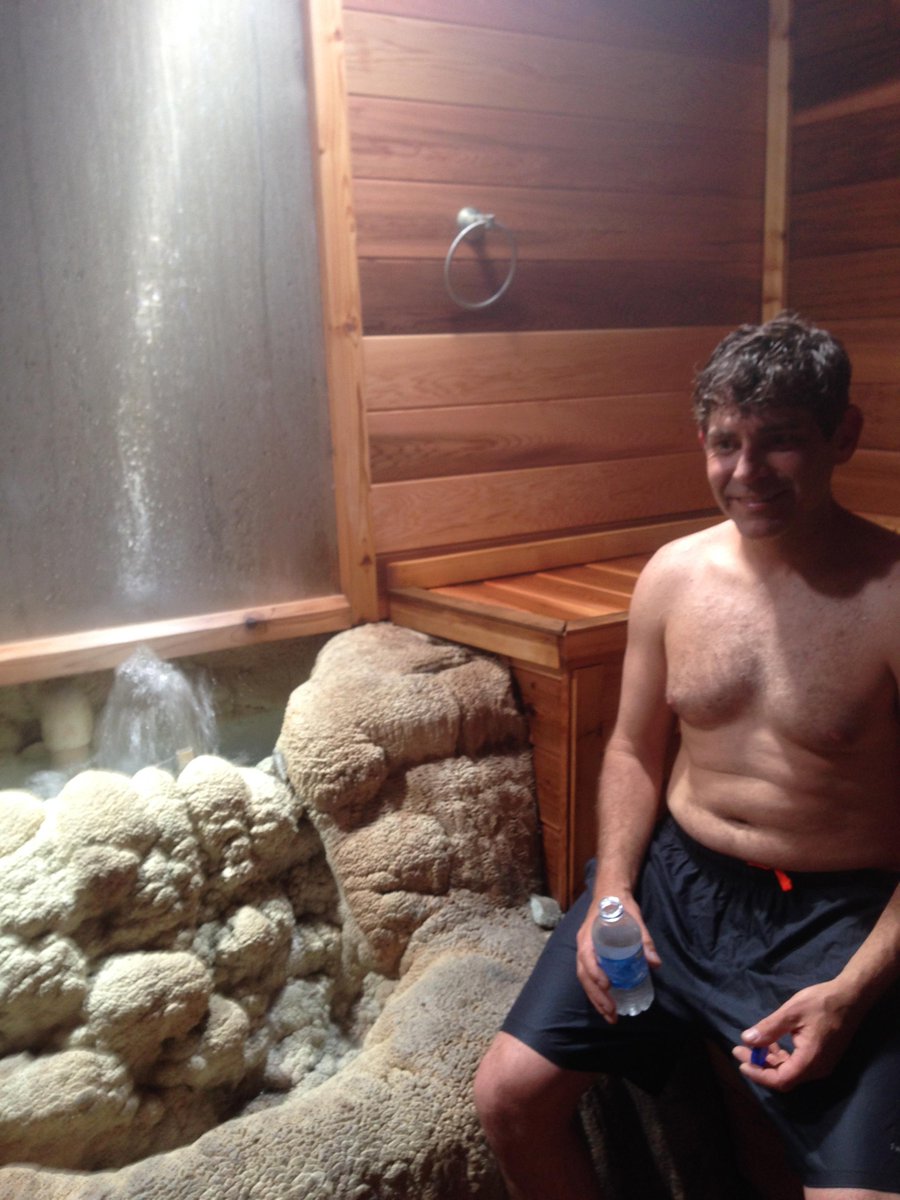 subductresszone's tweet photo. Scouting mission at a Wyoming #SubductionZone....geology research rocks. #SpringFever #hotsprings #getwet http://t.co/MOqFsgO25T