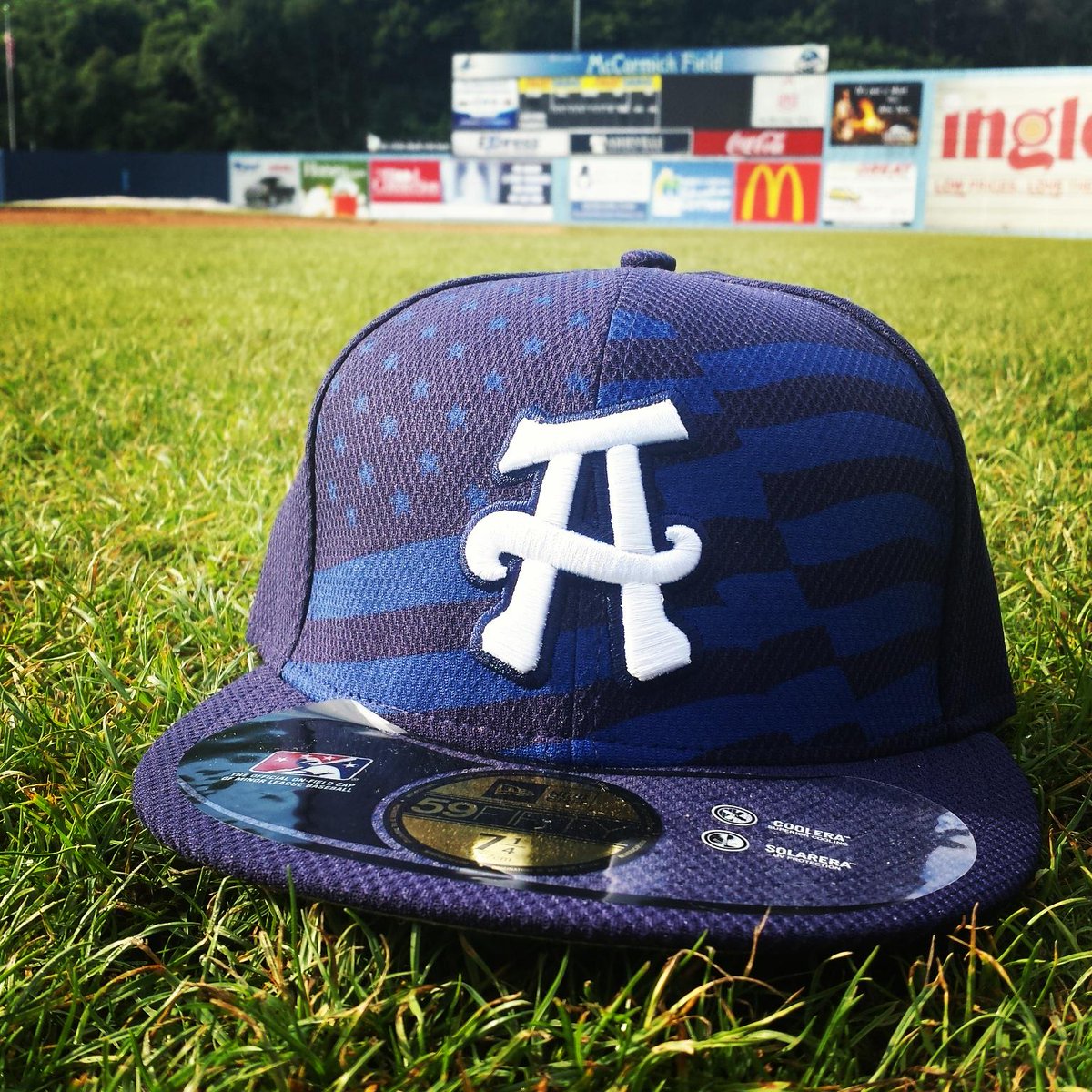 asheville tourists hats